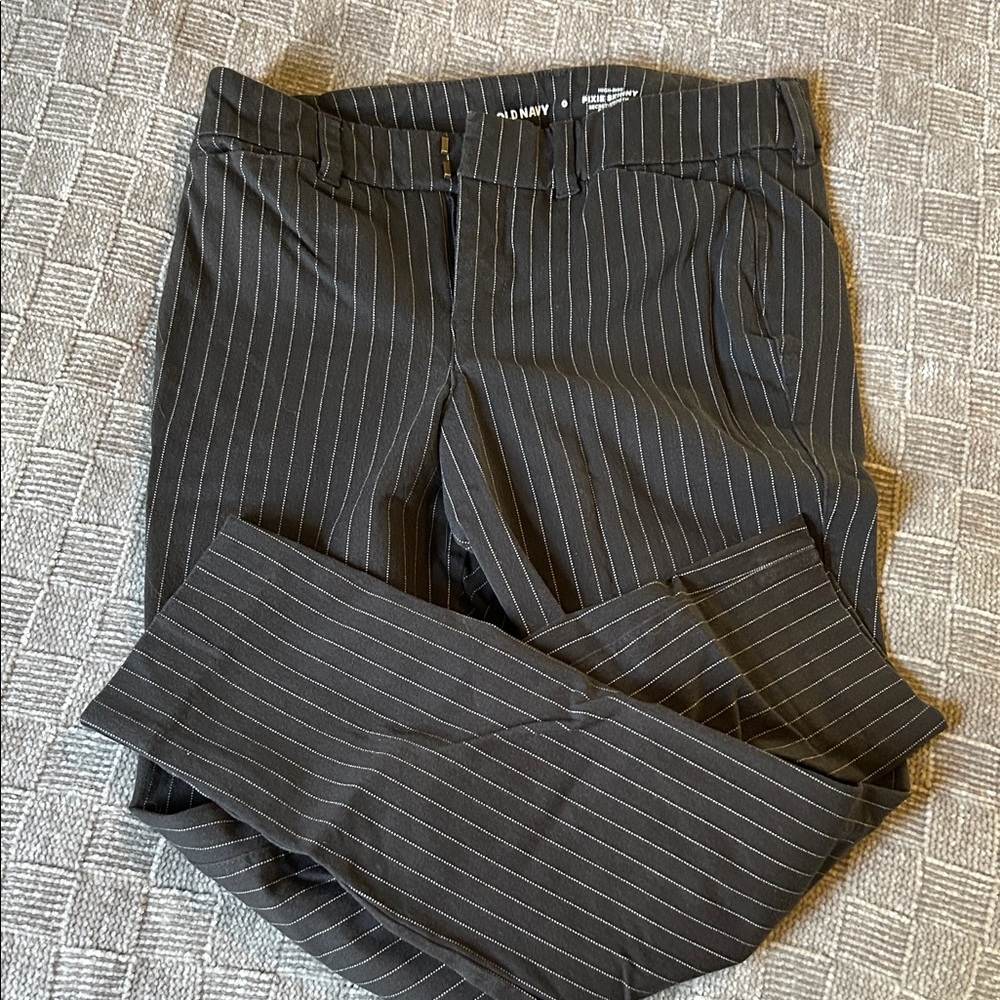 NWOT Old Navy Charcoal Pinstripe Pixie Pants
